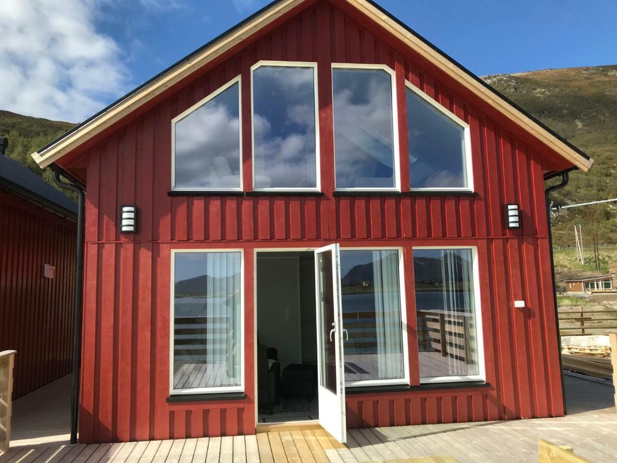 Luxurious Cabin By The Waterfront Leknes Bagian luar foto